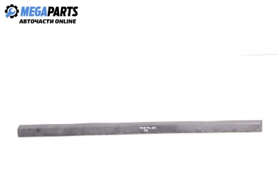 Външна лайсна врата за Volkswagen Vento Sedan (11.1991 - 09.1998), позиция: предна, дясна